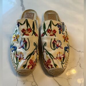 Tory Burch espadrilles, mules